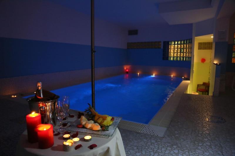 Hotel Cristina Rocca San Giovanni Zewnętrze zdjęcie