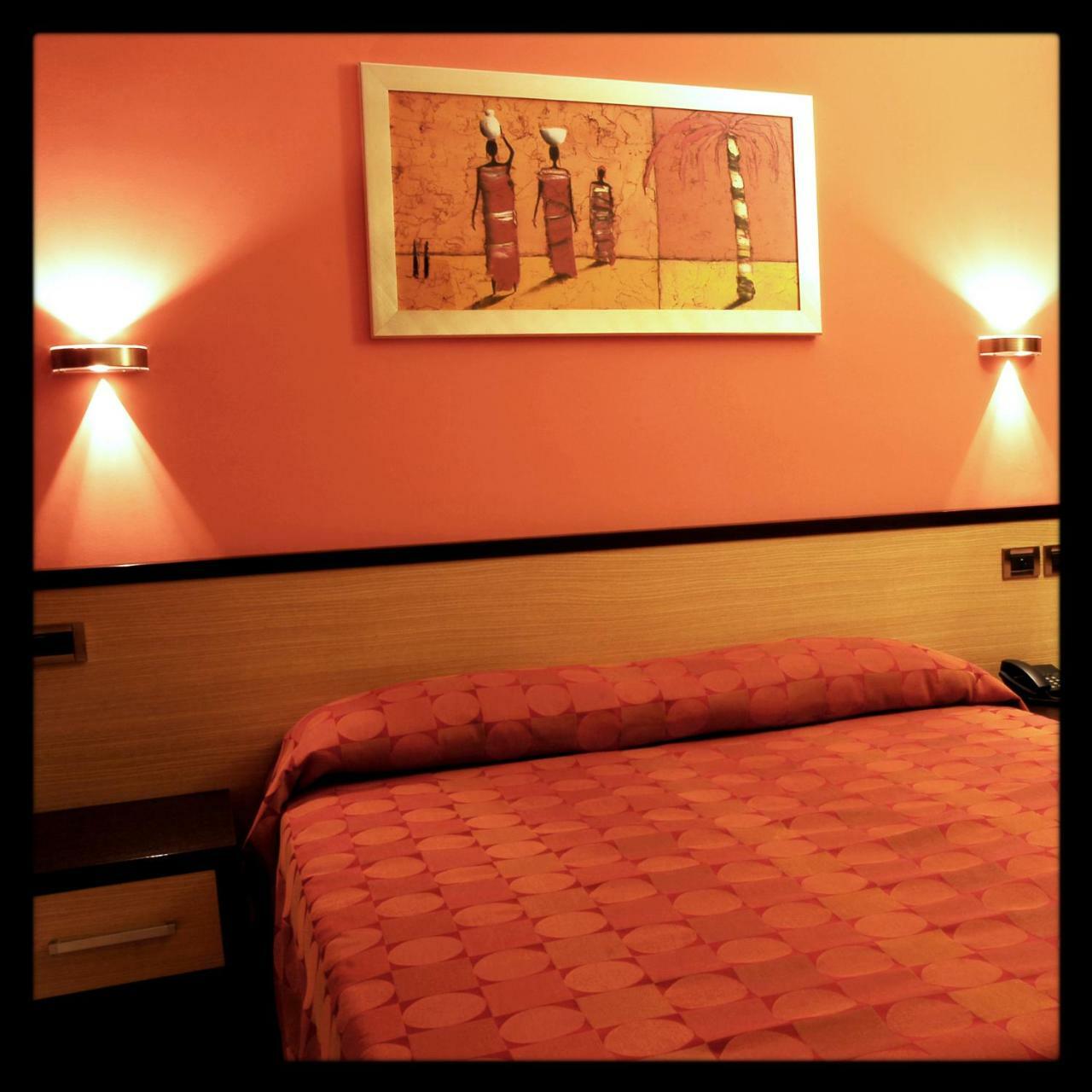 Hotel Cristina Rocca San Giovanni Zewnętrze zdjęcie