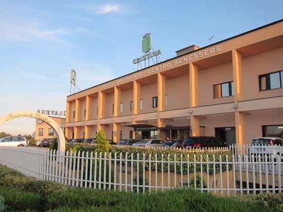 Hotel Cristina Rocca San Giovanni Zewnętrze zdjęcie